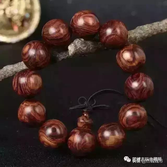 最昂贵的海黄手串,手串为什么有便宜的也有贵的