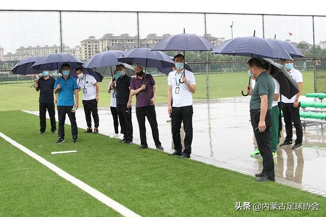 内蒙古足球协会副主席吴刚一行访问浙江绿城足球俱乐部