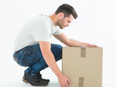 蹲久了站起来眼前黑是什么情况,蹲久了站起来眼前发黑是体虚吗