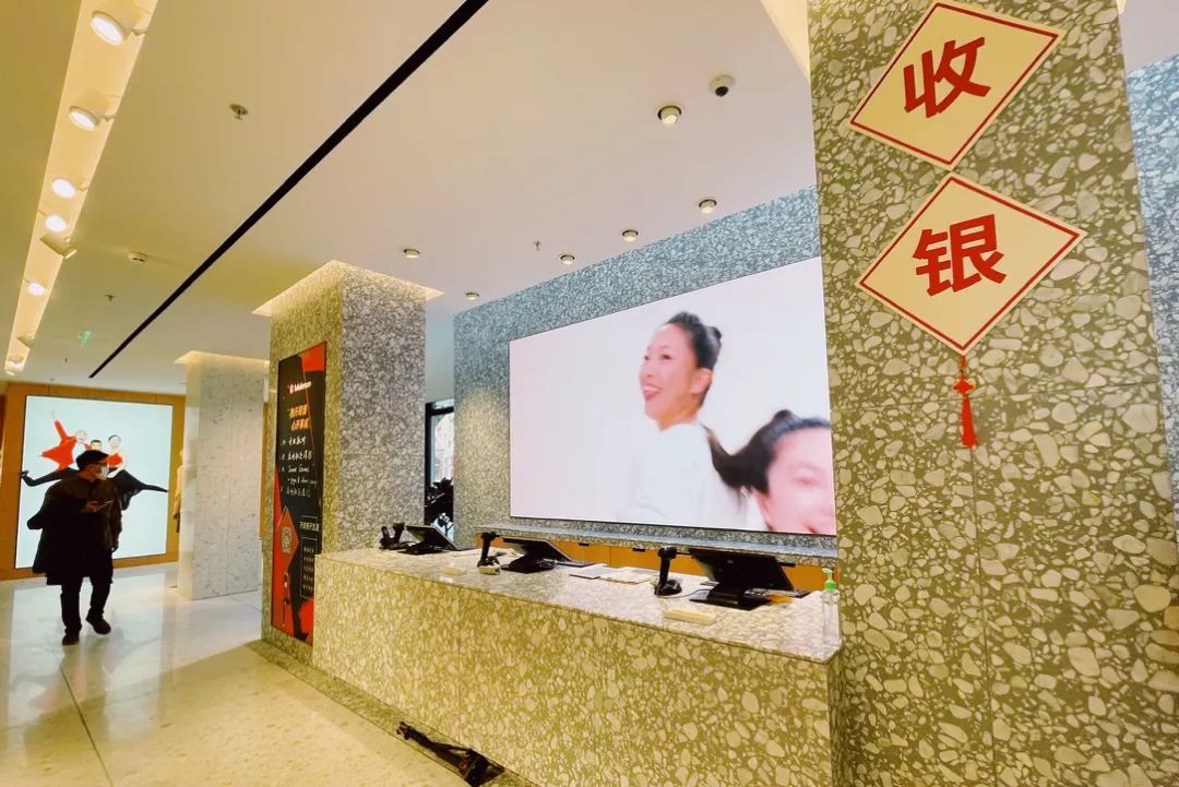 上海lululemon旗舰店开业 (lululemon新天地开业)