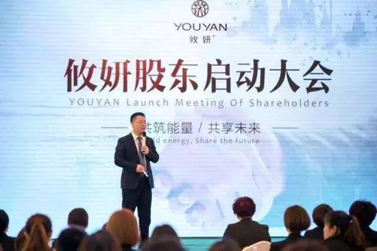 5年，50万铁杆用户，单月开店百家，她不仅脚踩风口，更引领风向