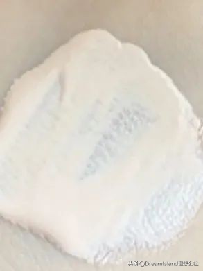 美妆好物狂欢粉底液,适合春天的粉底液