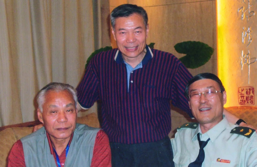 兄弟情深——吴皖平深情怀念军事博物馆原副馆长吴皖湘哥哥