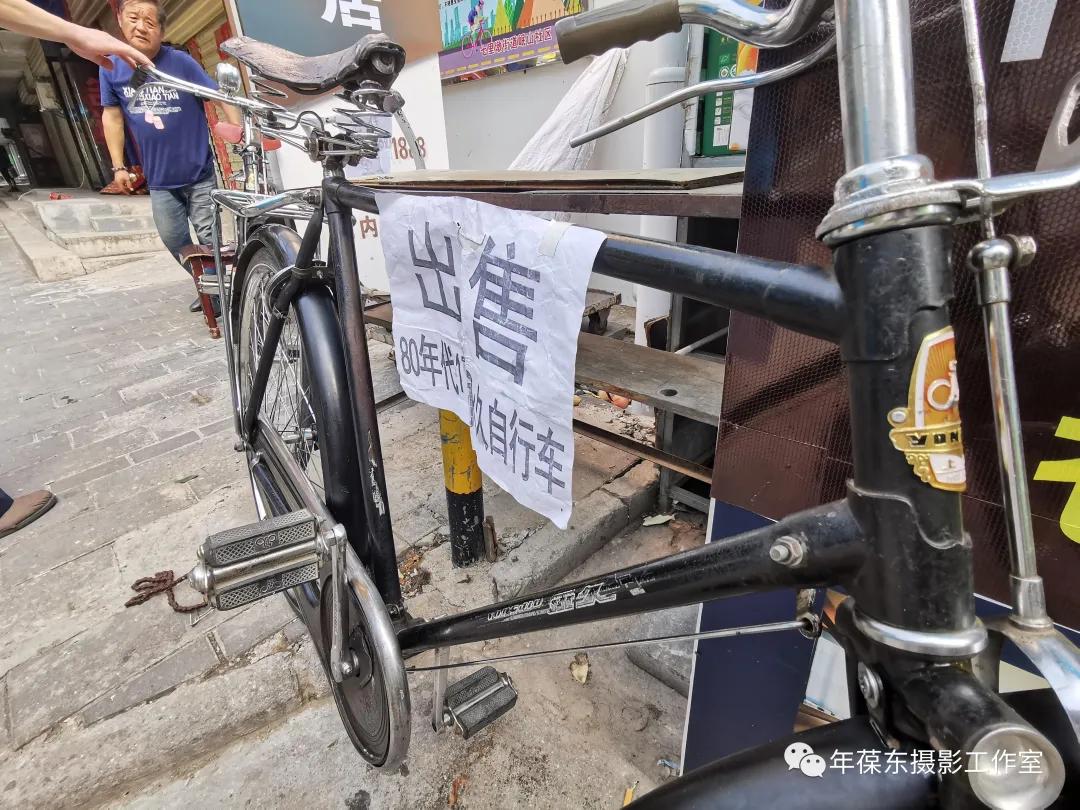 旧凤凰自行车能卖多少钱,上海老式凤凰自行车还有卖的吗