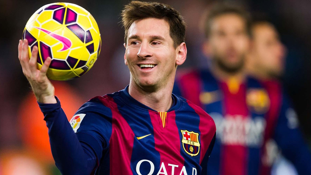 太少女心了吧！西甲官方公开冬季比赛用球，主色调是女球迷最爱