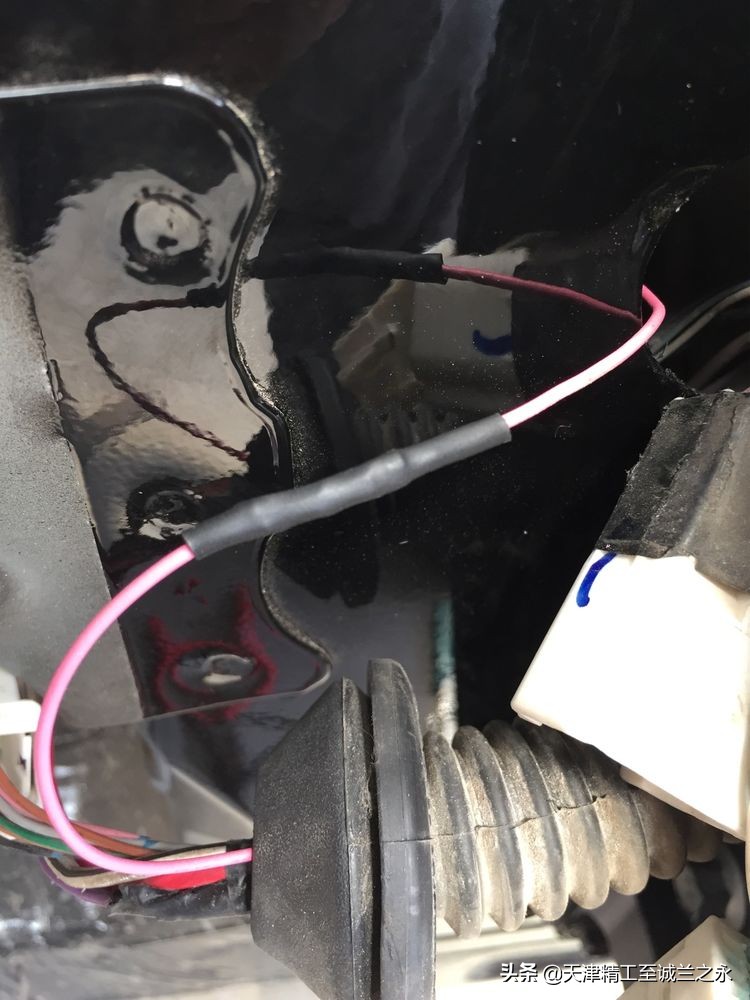 化州7哥翻新12代皇冠多少钱,11年丰田皇冠内饰翻新