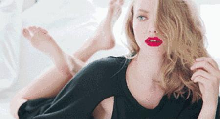 白百何有多霸气,白百何最新拍照姿势