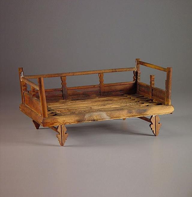 古代材质最好的床榻,古代实木床榻