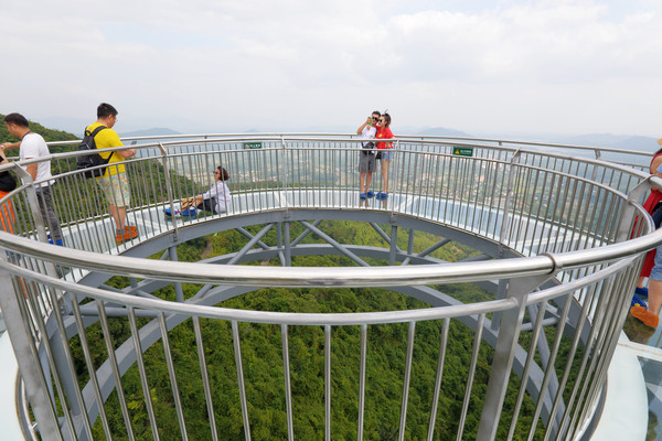 海南呀诺达热带雨林文化旅,三亚诺达雨林旅游攻略