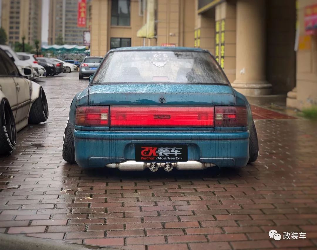 马自达323哪款车最经典,马自达323第三代