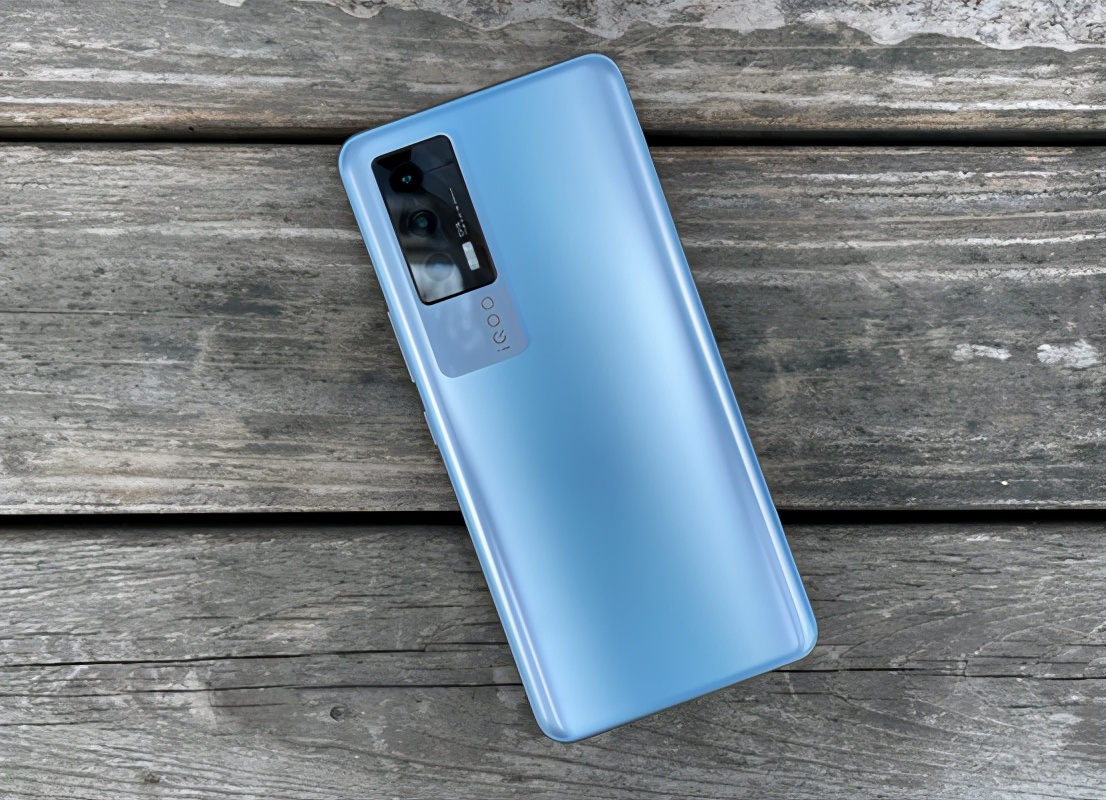 iqooneo5评测最低价,iqooneo5是高端手机吗