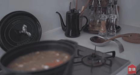 75岁日本家庭主妇日常,日本中年家庭主妇一天的真实生活