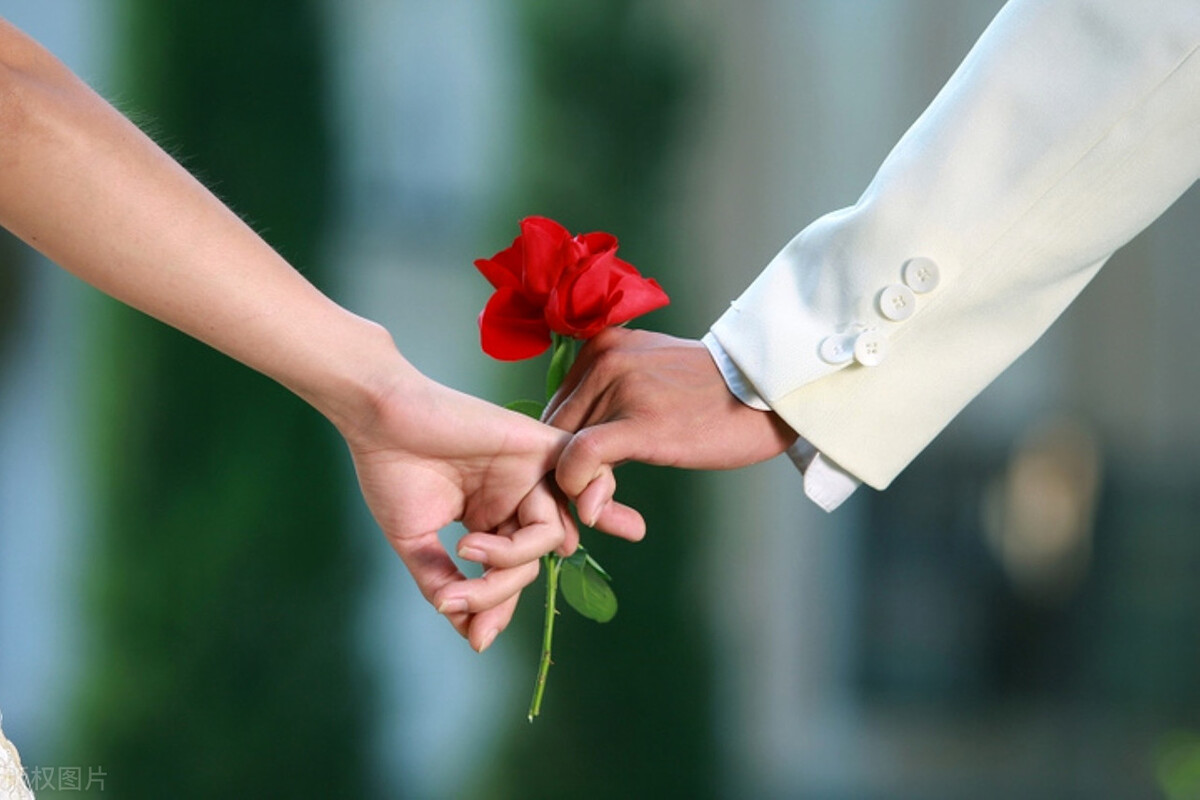 我，46岁，6年开7家店月入20万，贪图享受店作没了还成大龄剩女