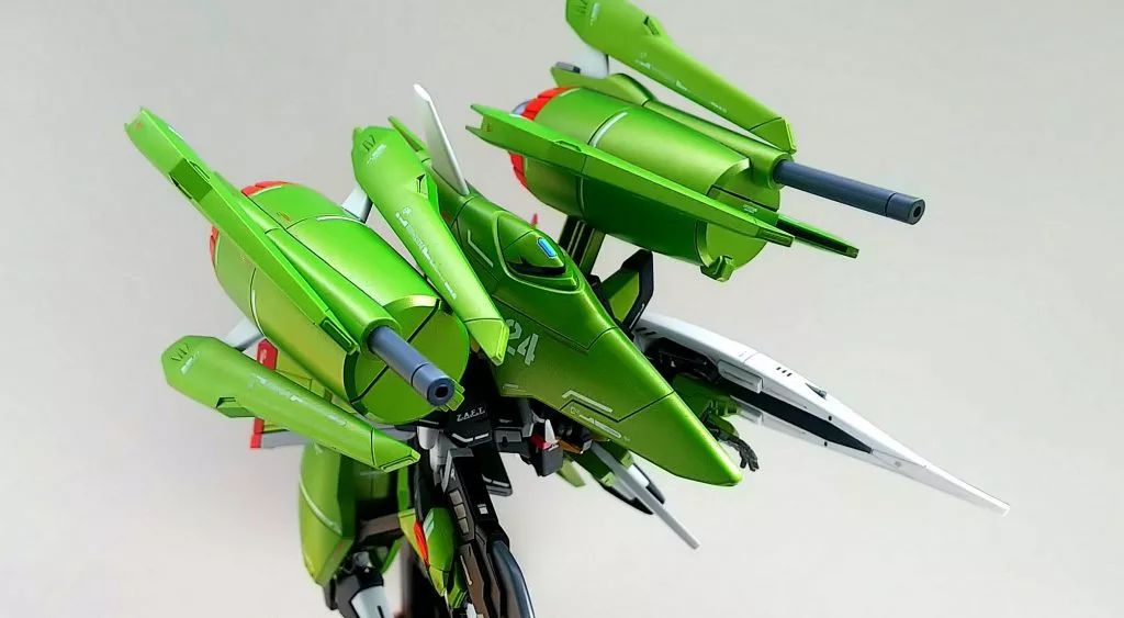 佳作:不同比例的巧妙融合,装上背包你就是混沌高达