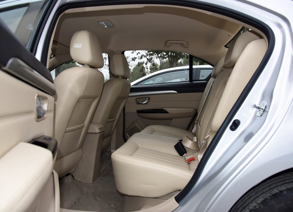 长安奔奔e-star国民版停产,又一国产车11个月卖出0辆