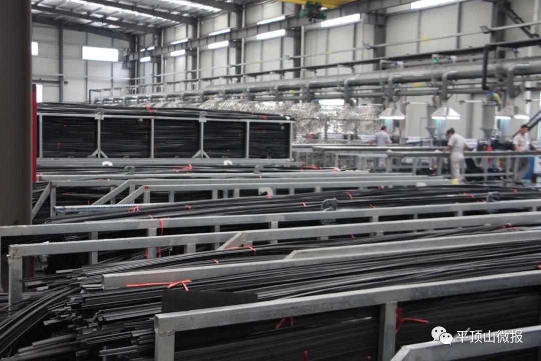 万人助万企的企业,万人助万企帮助企业留住人才