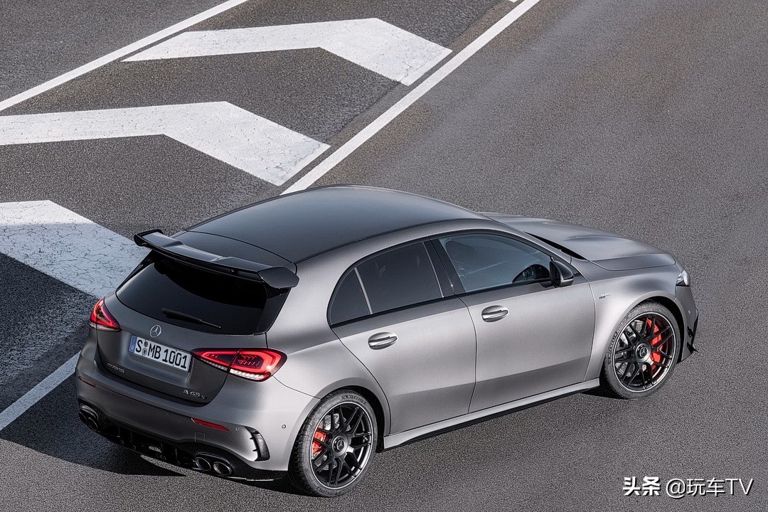 内燃机最后的疯狂！能横着走的AMGA45了解一下