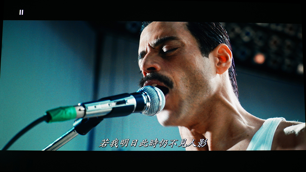 奥图码uhz886是哪年生产的,奥图码uhz886镜头是什么材质