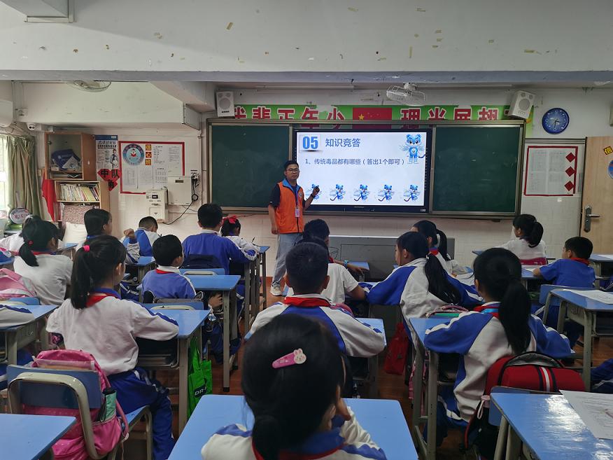 粤虎禁毒小视频,学校禁毒教育活动简报