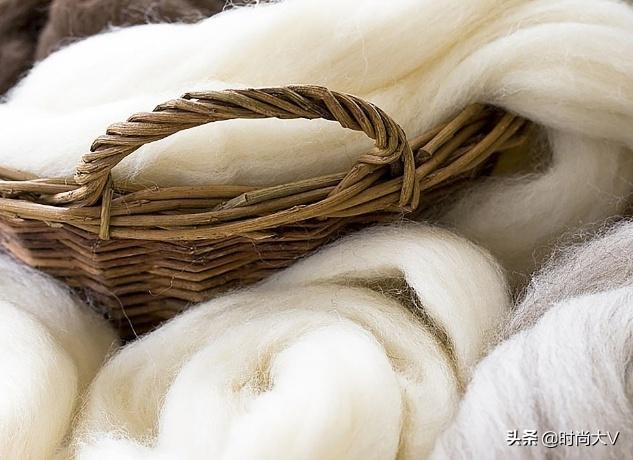 大衣选择经典还是独特好,毛呢大衣什么样的才是质量好的