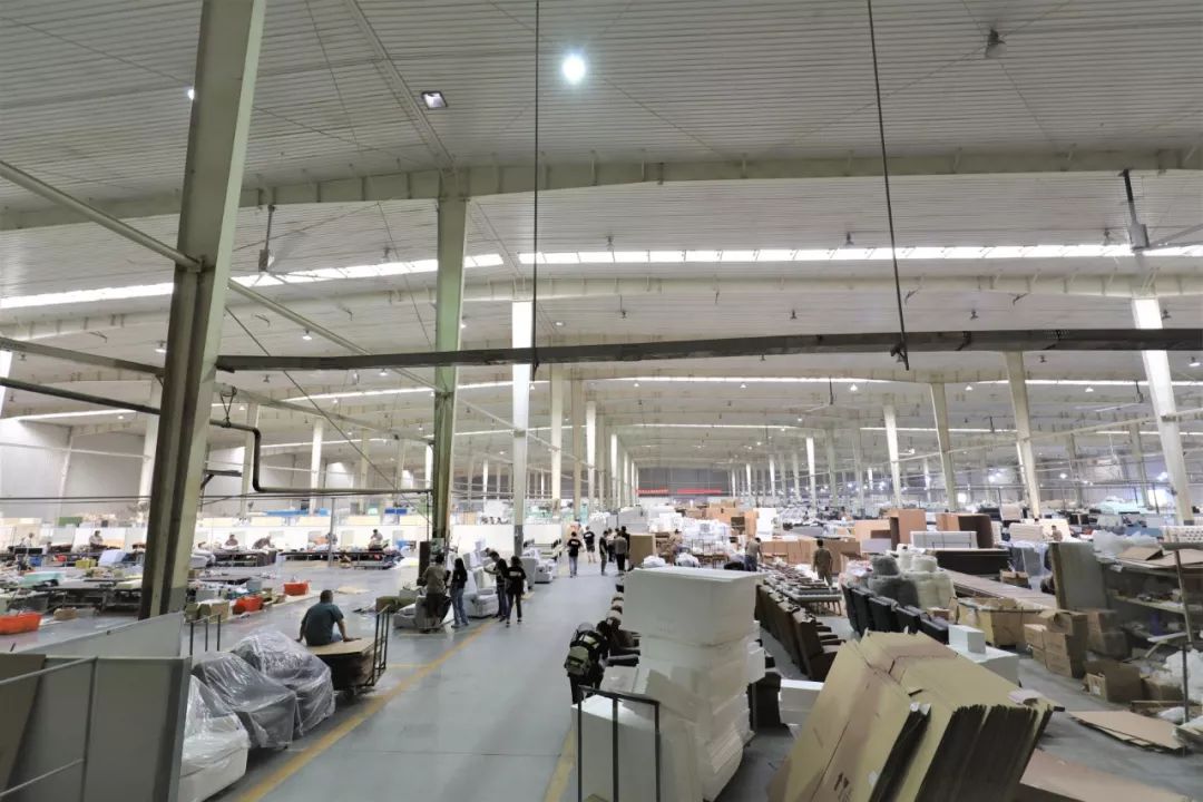 家具卖场内幕,红星美凯龙家具代工厂