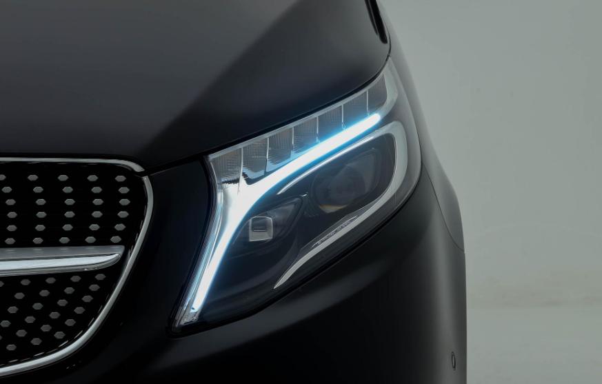 新一代奔驰v260l报价及图片,试驾奔驰v260l旗舰车型