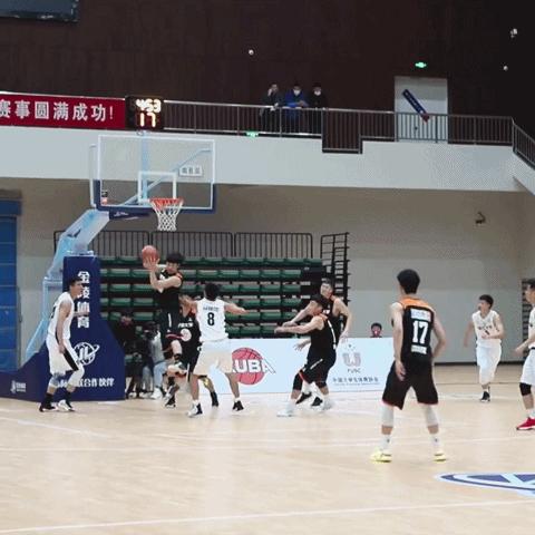 曾和黎伊扬对飙！1米93控卫！又帅又能打！独砍33分打爆浙大