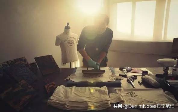 鍊熼瓊閲嶇敓灏忚,鍊熼瓊閲嶇敓