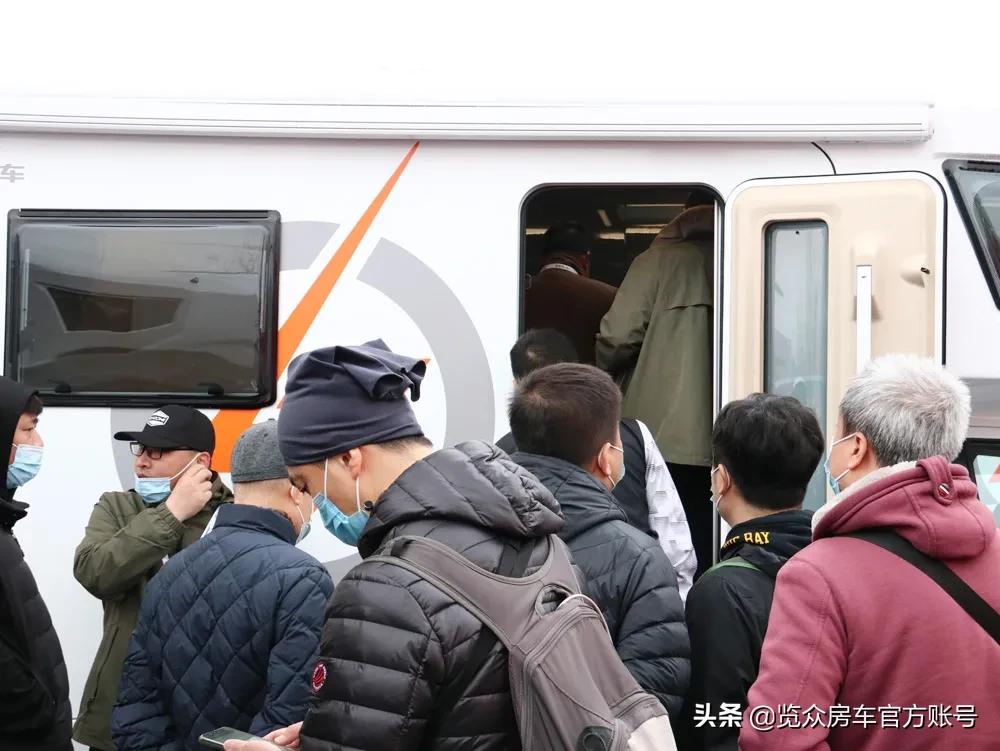 钃濇捣鍟嗘満灏忓簵杩涜揣,钃濇捣鍟嗘満濂宠閫夊搧