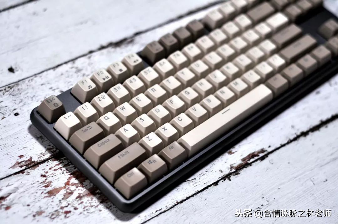 红轴正刻机械键盘,悦米红轴机械键盘