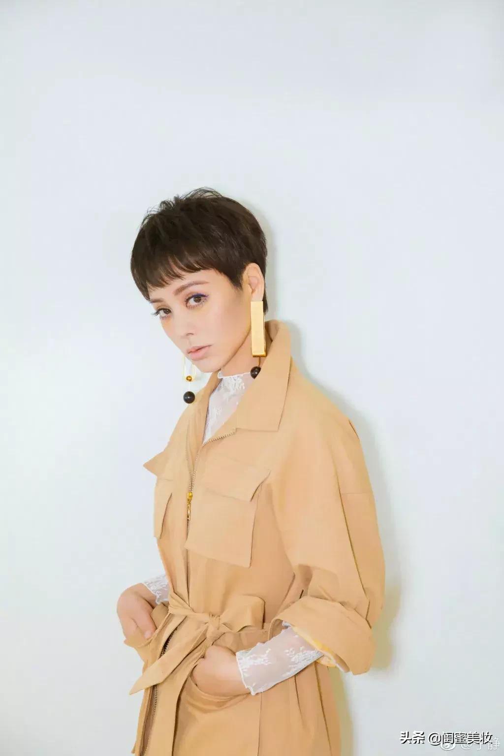 脸怒扎900针成马蜂窝！敷1000块的面膜水晶泡澡！她让我见了世面