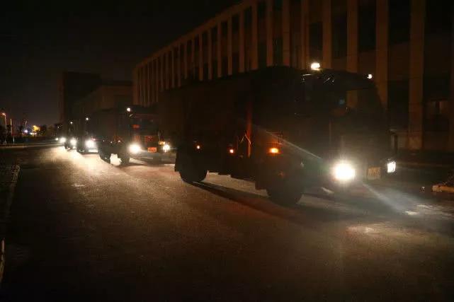 武汉方舱医院为何叫火神山雷神山,184小时抢建上海最大方舱医院