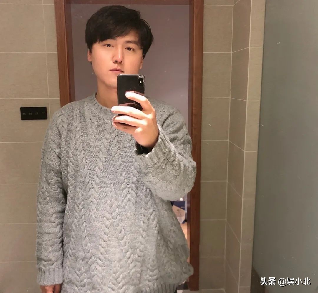 贾玲何止“救”了张小斐，她手下的四员大将，哪个没被生活毒打？