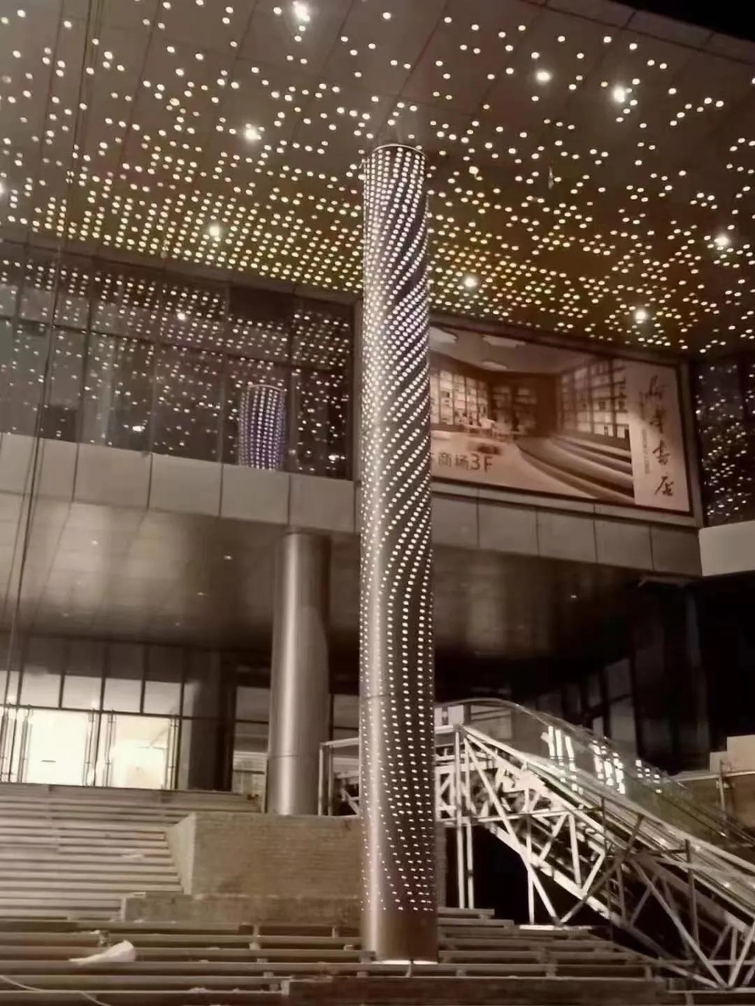 只需一片铝板，百变造型任你定