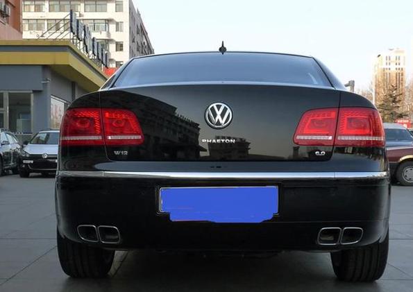 当年百万级的辉腾现在什么价,当年的大众辉腾有多豪华