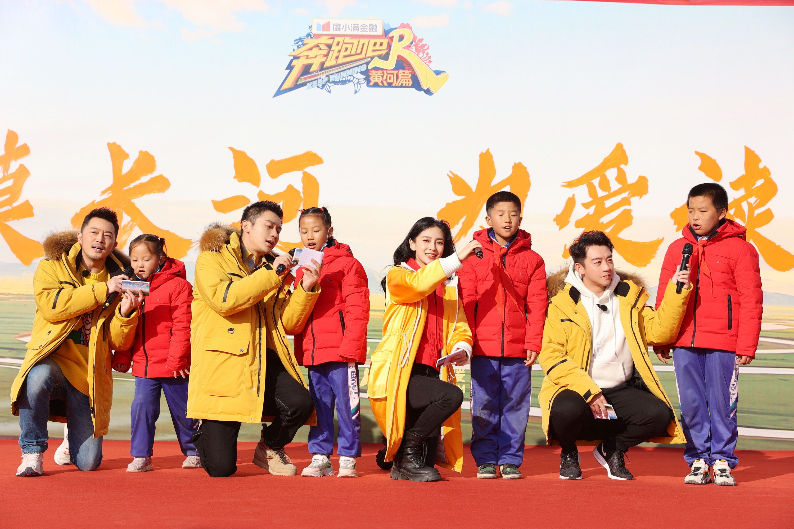 海澜之家羽绒服暖和,充电羽绒服外套