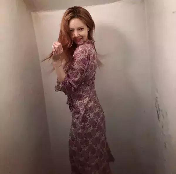 碎花裙泫雅风,lisa泫雅风衣服