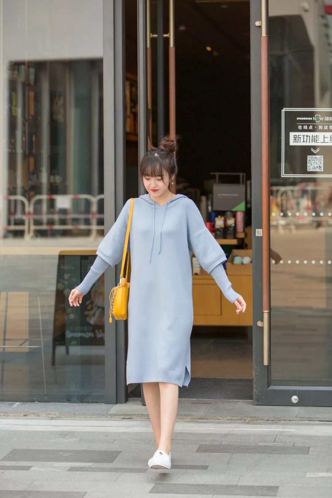 淑女气质百搭减龄薄款,简单时尚大方冬天减龄款