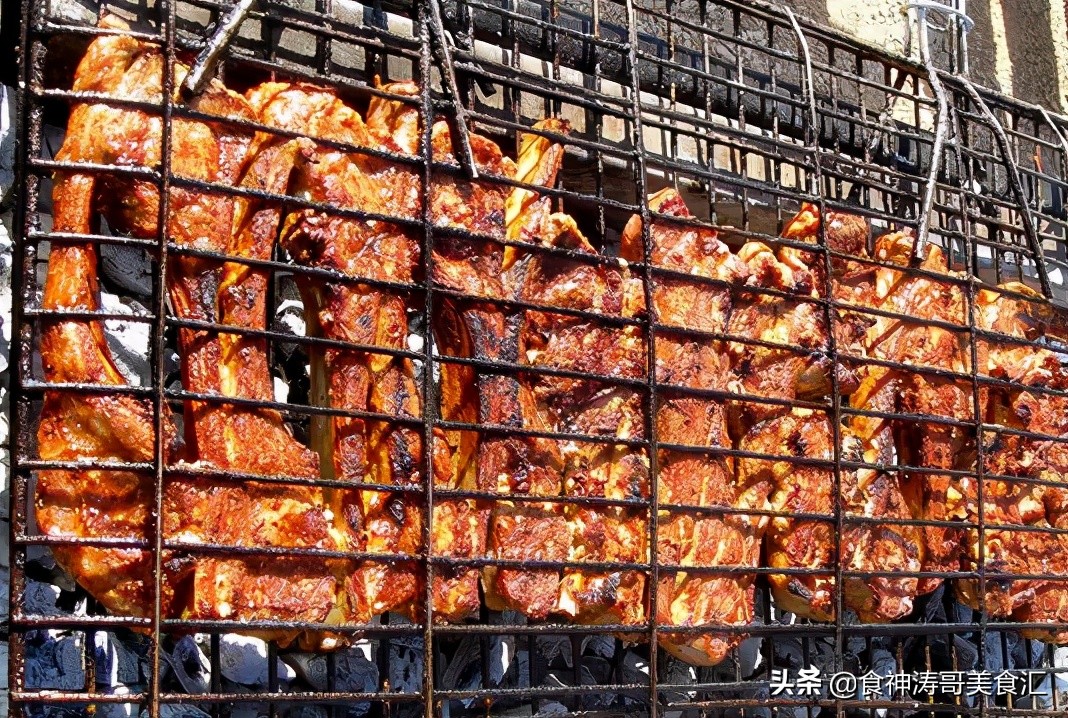 沙特家庭的一日三餐，营养过剩导致胖人太多，无奈宣布减肥换黄金