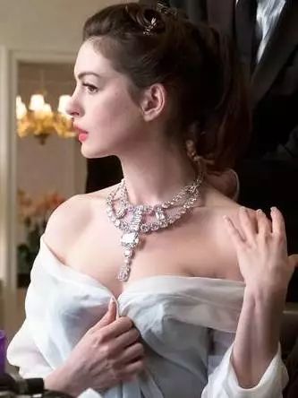 我终于知道奢侈品为什么贵,盘点贵到离谱的奢侈品