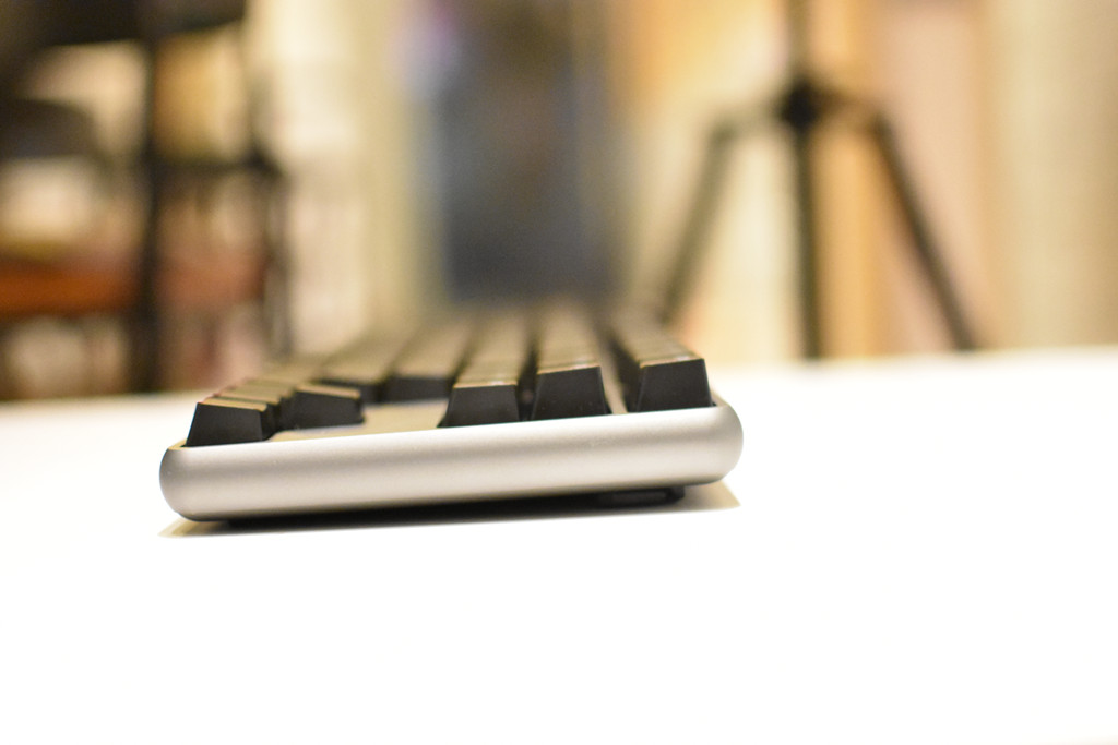 机械键盘办公静音,机械键盘哪种比较静音