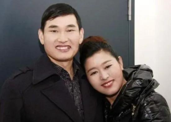 儿媳妇的野心慢慢暴露？大衣哥借酒消愁，他该如何解决？