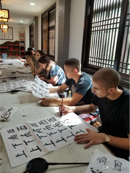 西安外事学院校园风光,西安外事学院学习氛围怎么样