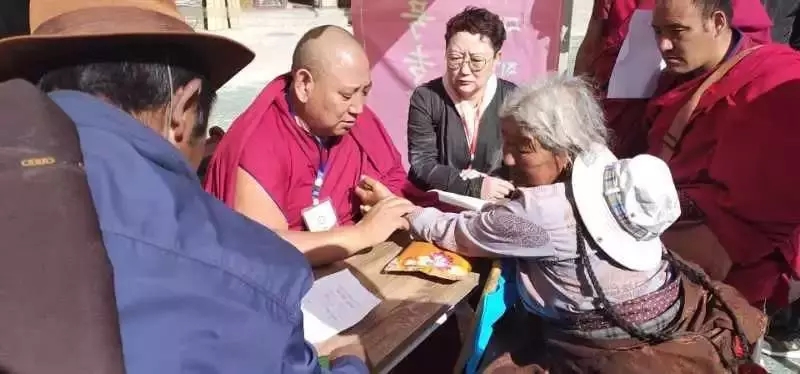 奶奶的妹妹叫什么,奶奶的哥哥咋称呼