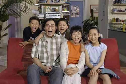 推荐几部好看的情景喜剧,比较下饭的国产情景喜剧