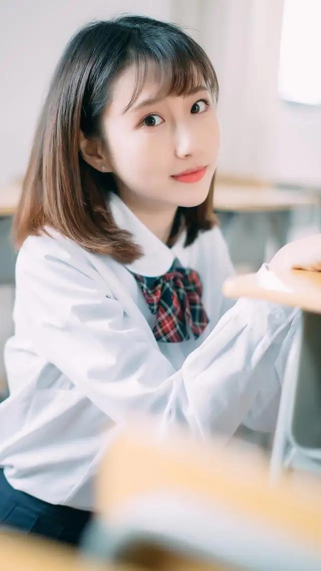 追女孩她过生日送什么礼物好一点,追女孩子送她什么生日礼物好一点