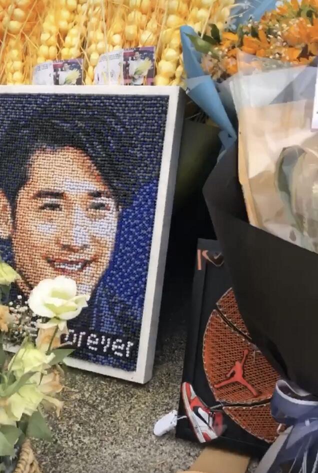 高以翔去世一个月女友首发文,高以翔去世后女友的做法令人泪目