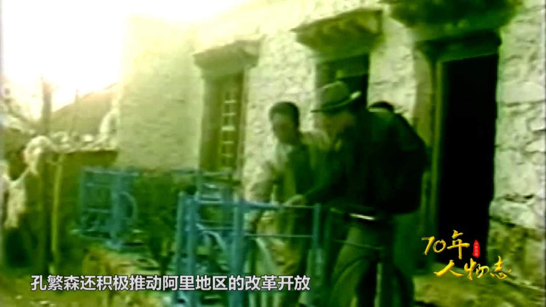 “波拉，波拉，我们舍不得您！”殉职后，成千上万的人呼唤他的名字