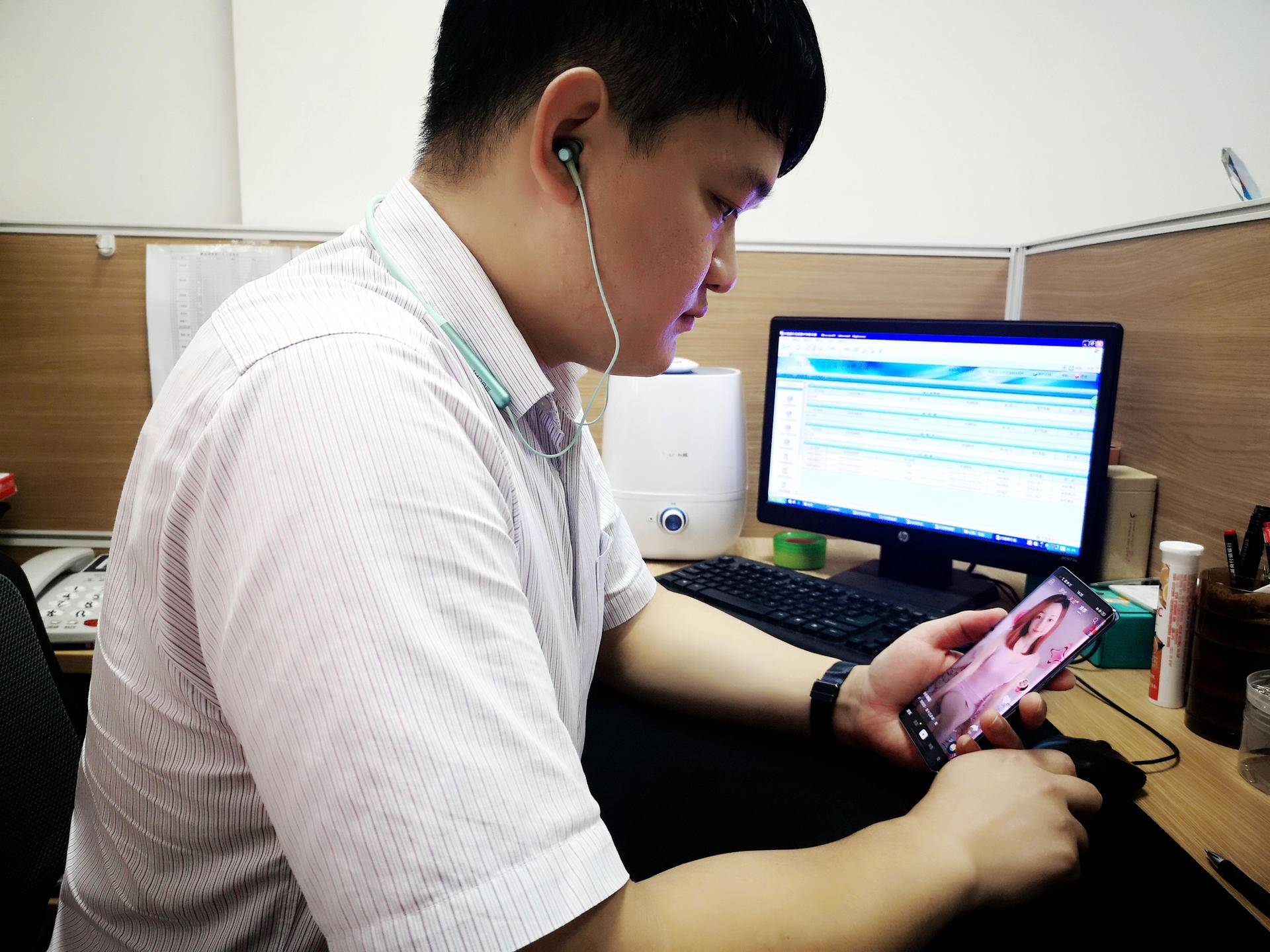 1more降噪圈铁蓝牙耳机pro版,1more颈挂蓝牙耳机pro音质