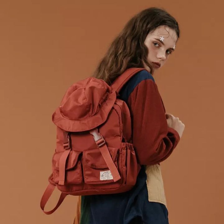 黑色抽绳双肩包出街百搭,双肩包出街推荐大学生小巧